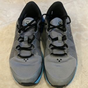 Boys under armour shoes